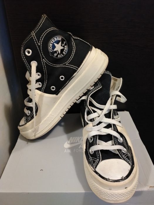 All Stars și New Balance