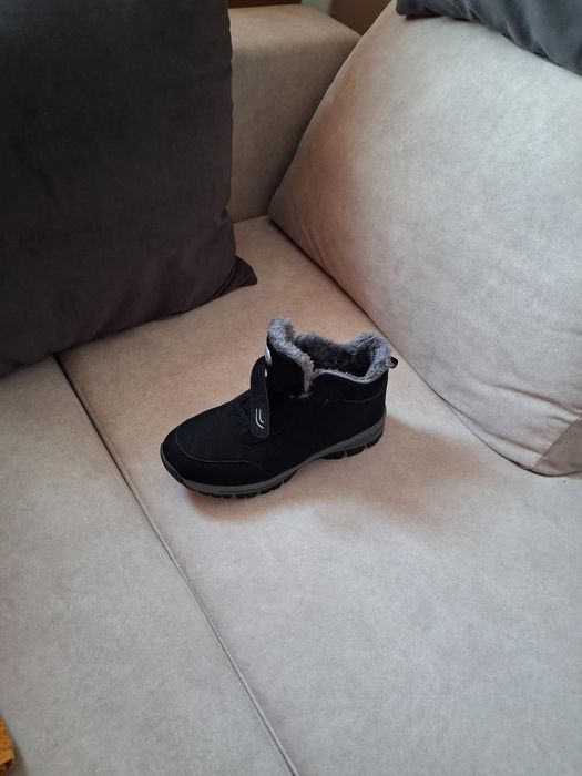 Новые зимние ботинки