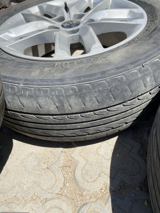 Продам диски с покрышками R 16