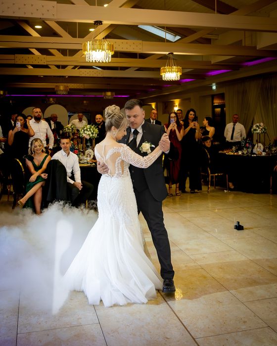 Rochie de mireasa model sirena