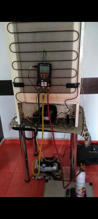 Reparații frigidere la domiciliu