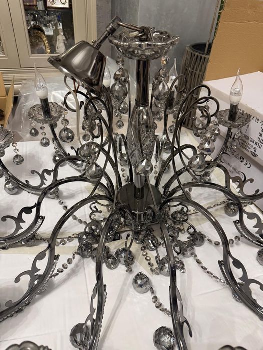 Lustra candelabru