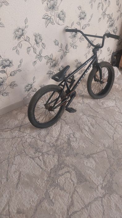 Трюковой велик bmx