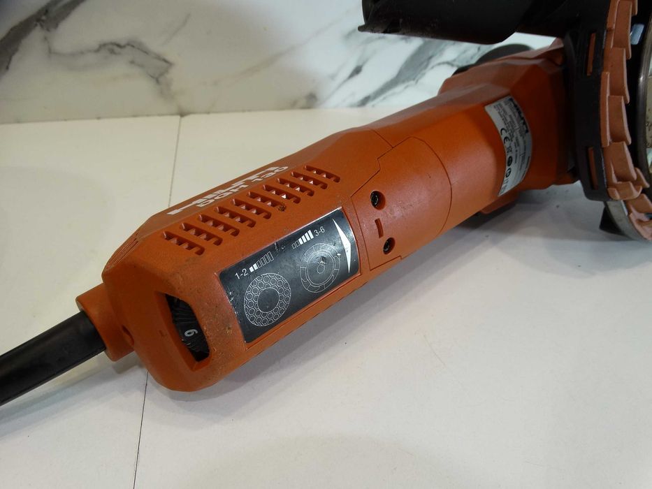 Hilti DGH 130 - Машина за шлифоване на бетон