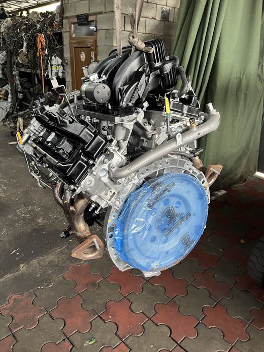 Двигатель новый vq40