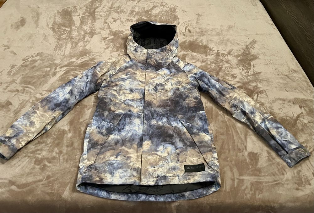 Яке за сноуборд Burton