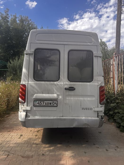 Продам автобус IVECO