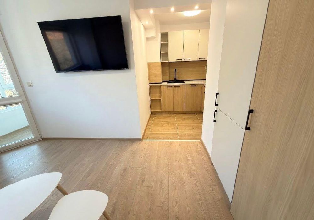 Двустаен апартамент, под наем, Окръжна болница