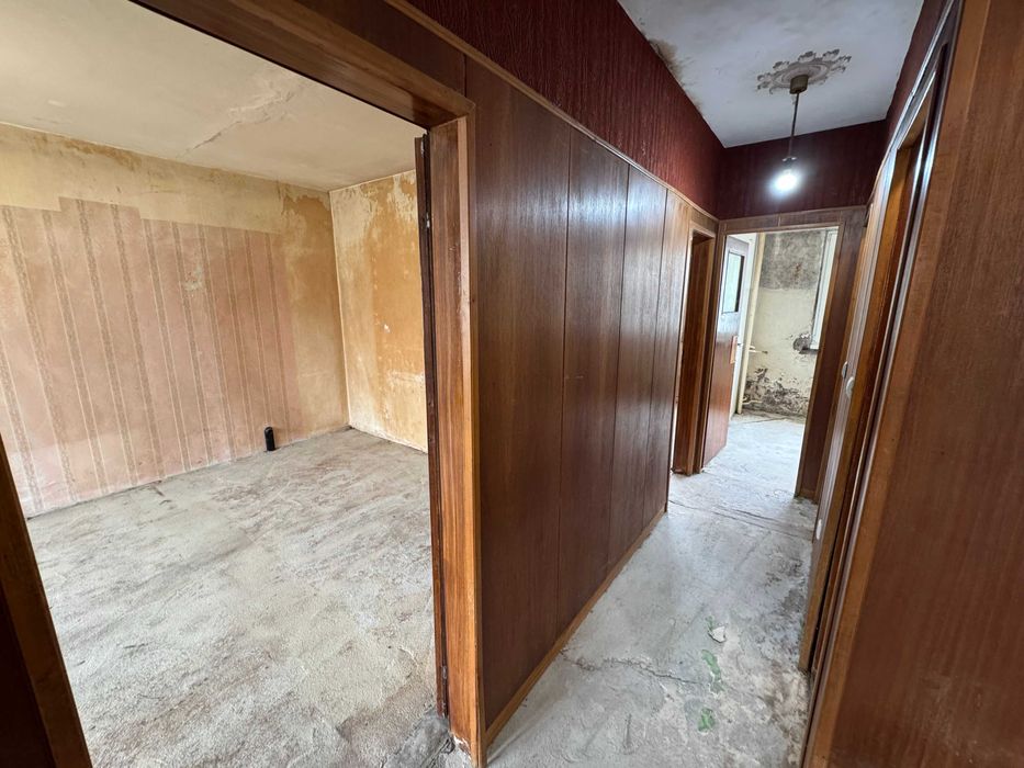 Продава се Тристаен апартамент в Велико Търново, Бузлуджа - 75 кв.м за 1000 €/кв.м - Снимка #5