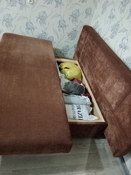 Продам ТВ,кавер, диван, штор