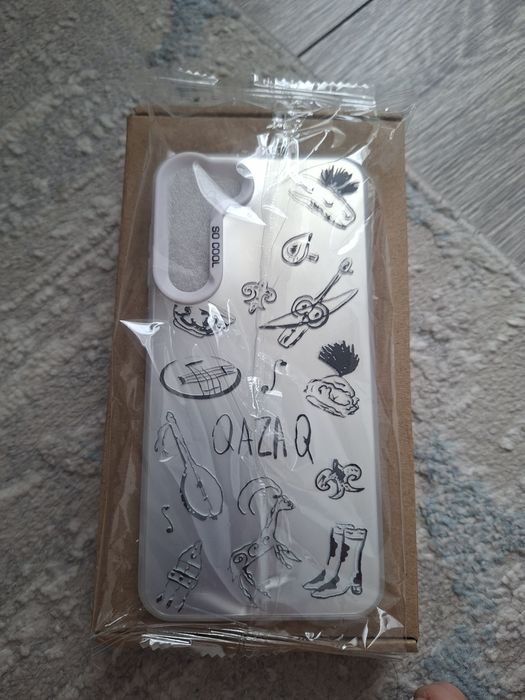 Чехол на телефон