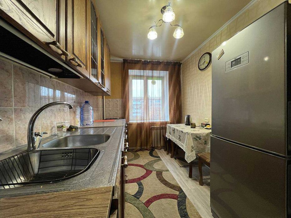 Продам 3-х ком.  в самом центре города