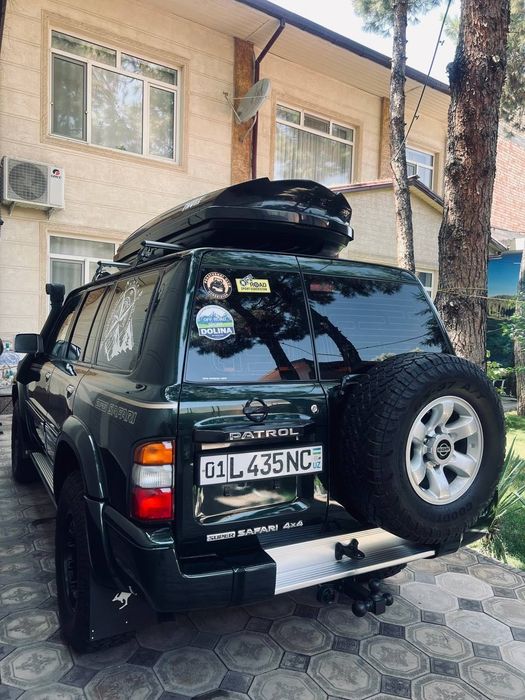 Продам Ниссан сафари 1999г