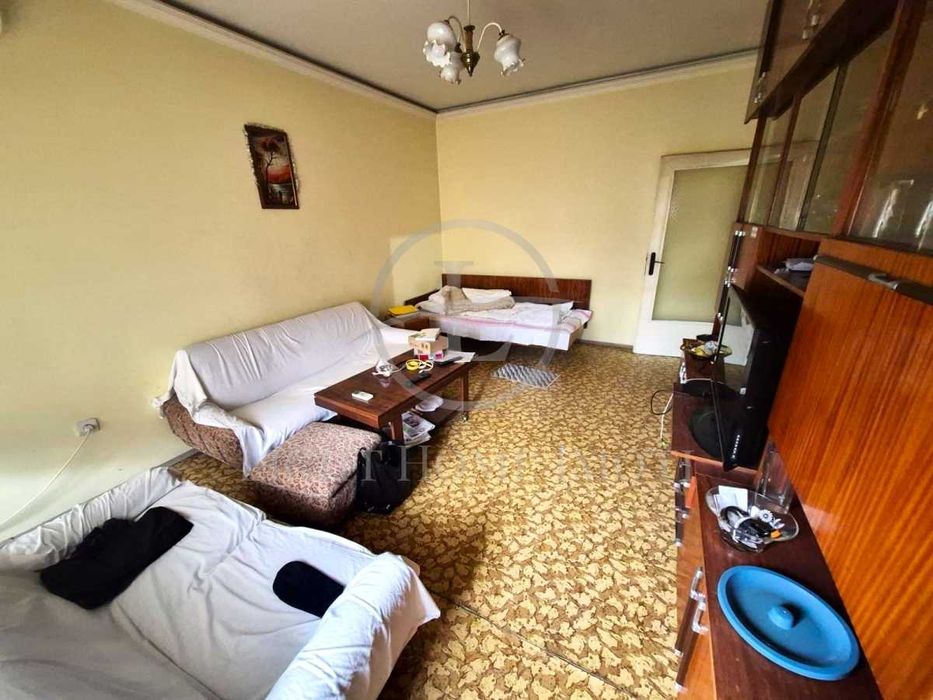 Продава се Тристаен апартамент в Пловдив, Кючук Париж - 86 кв.м за 795 €/кв.м - Снимка #4