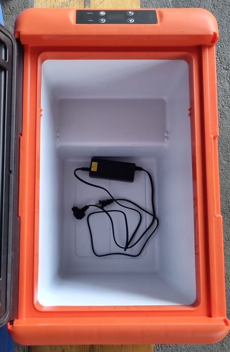 Авто-холодильник Alpicool CL50 на 50л