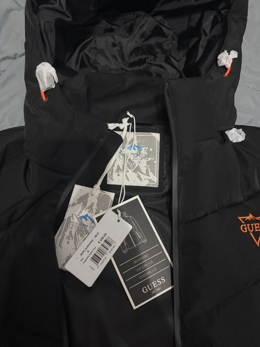 Geaca guess ski   marimea s