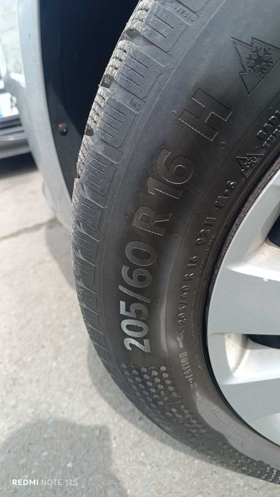 4 броя гуми КОНТИНЕНТАЛ с джантите карани не повече от 6/7пъти 350евро