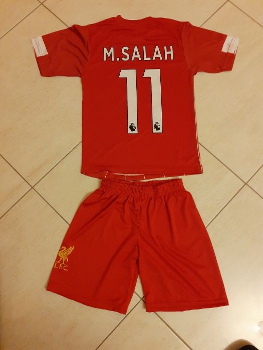 Промо Екип детско + тренирвъчен анцуг с дълъг ръкав Меси,Роналдо, нейм