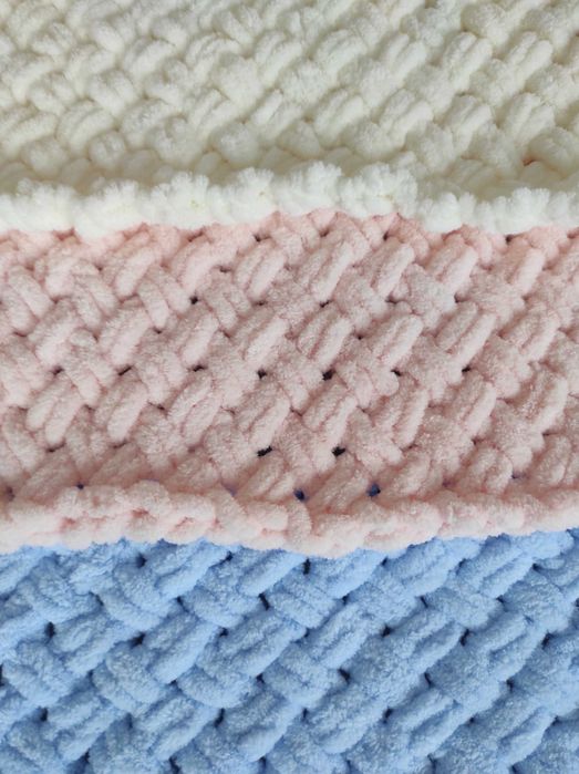 Бебешко одеяло-меко, пухкаво, ръчно плетено