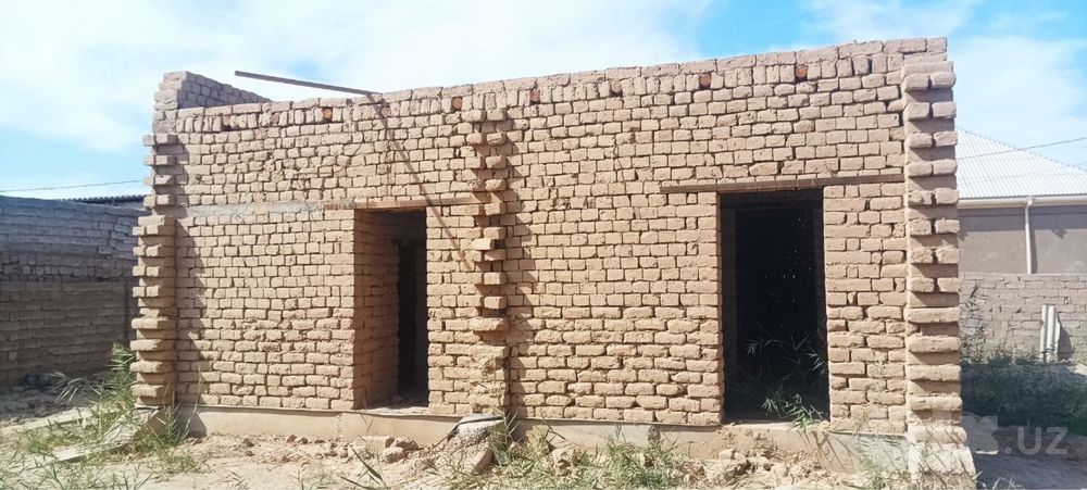 4 sotihli qarshi shahardan uy sotiladi
