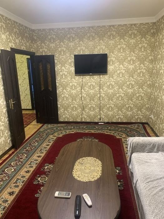 2-комнатная квартира за Фархадским базаром кирпичный дом