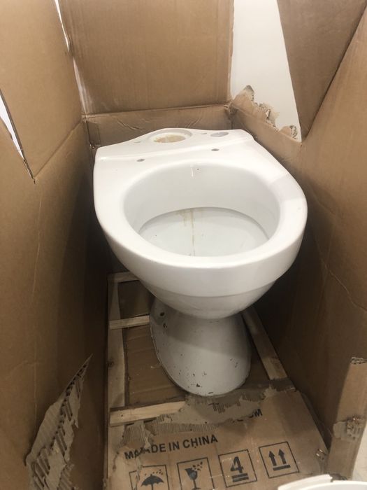 Продам. Унитаз б/у