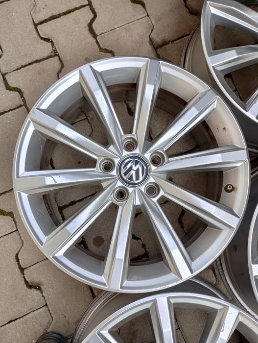 4 jante 5x112 R17 originale Volkswagen passat b8 CC  b7 golf 5,6,7