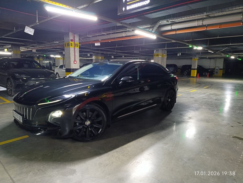 Hongqi EQM 5 500km