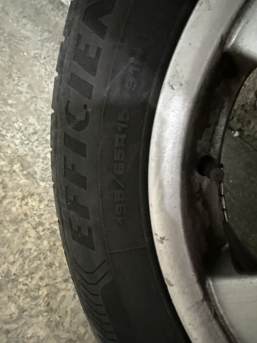 Летни Гуми Пасат Джета Голф Джанти 195/65 R15