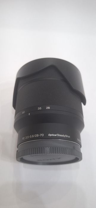 обектив Sony FE 28-70mm f/3.5-5.6 OSS