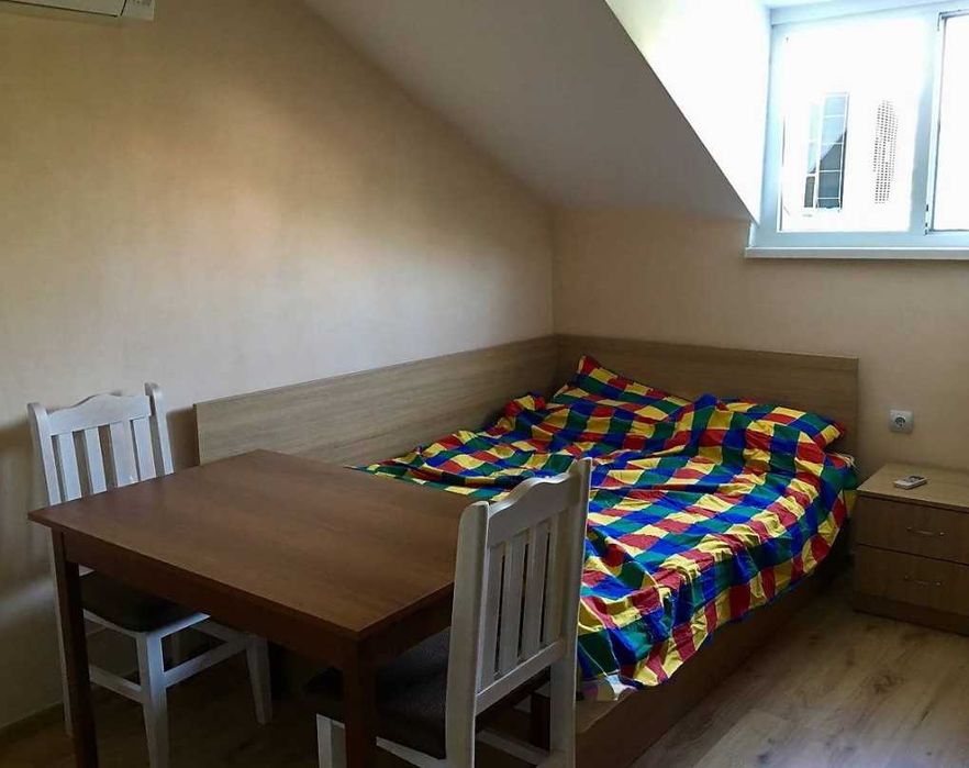 Дава се под наем Едностаен апартамент в Пловдив, Южен - 45 кв.м за 153 € - Снимка #1