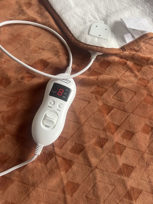 pătură groasă electrică folosită doar o dată