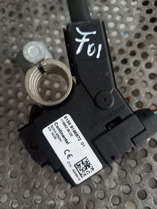 Borna Baterie Minus Bmw Seria 7 F01 F02 Cod