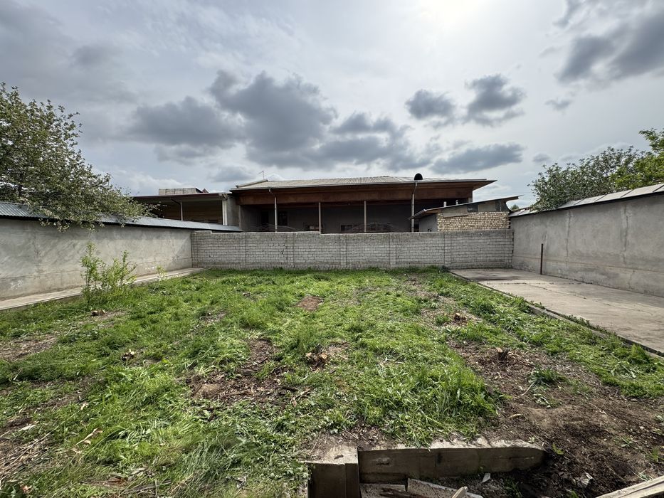 Uy sotiladi 3.97 sotuk