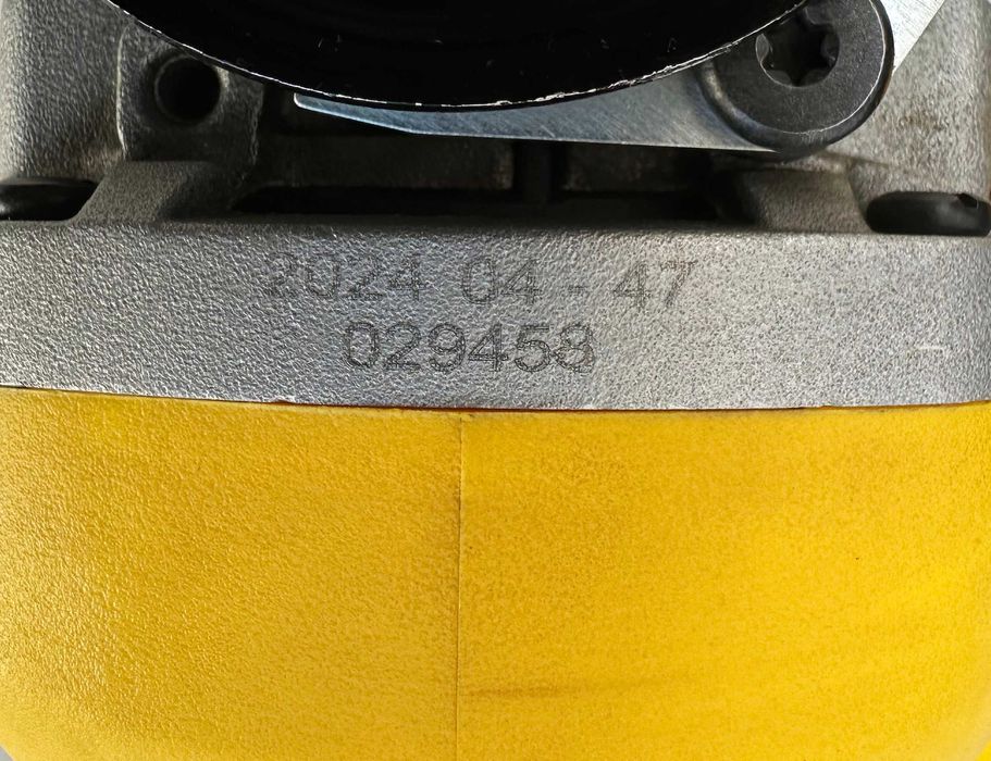 DeWALT DCG405 - Безчетков ъглошлайф 18V 5.0Ah като нов!