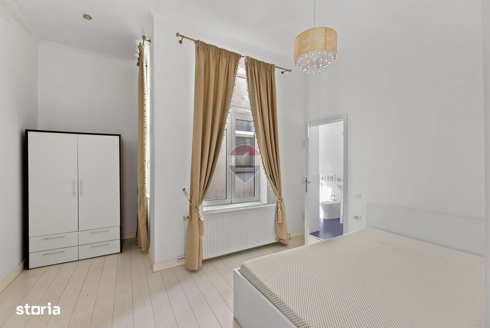 Apartament luxos cu 3 camere de închiriat - Piața Avram Iancu
