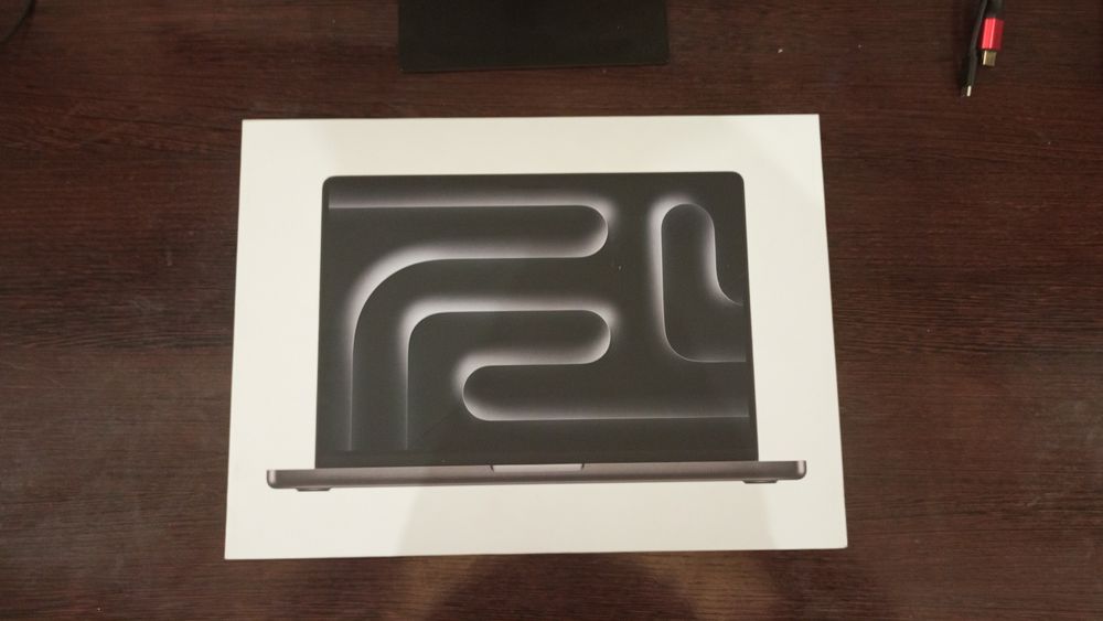 MacBook Pro 14 M3 Max 36 GB ОЗУ 1 TB SSD