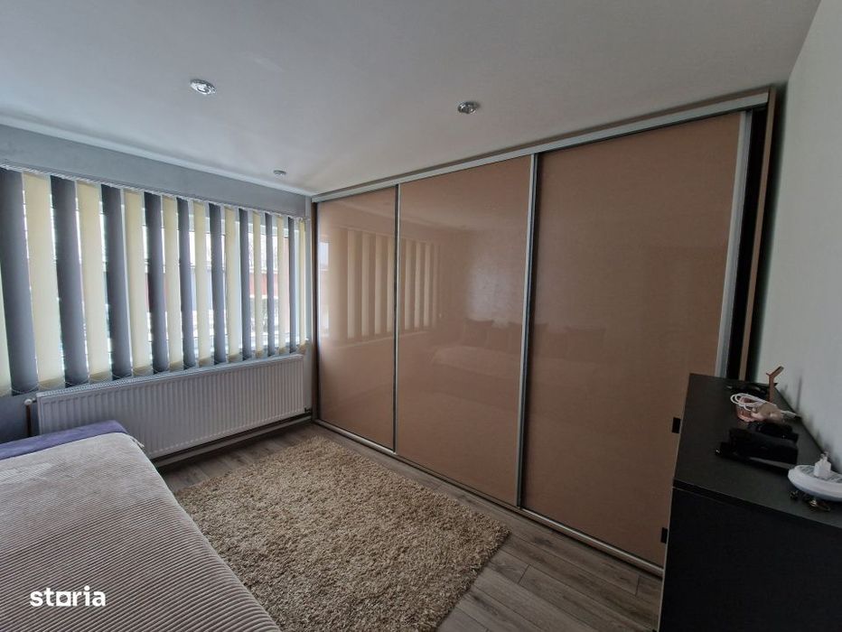 Apartament 2 camere, 48 mp, zona Hotvon