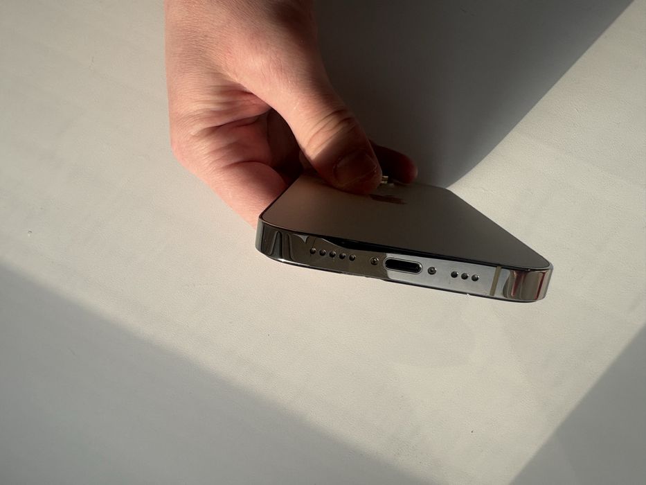 Продам  Iphone 14 pro gold 256 GB