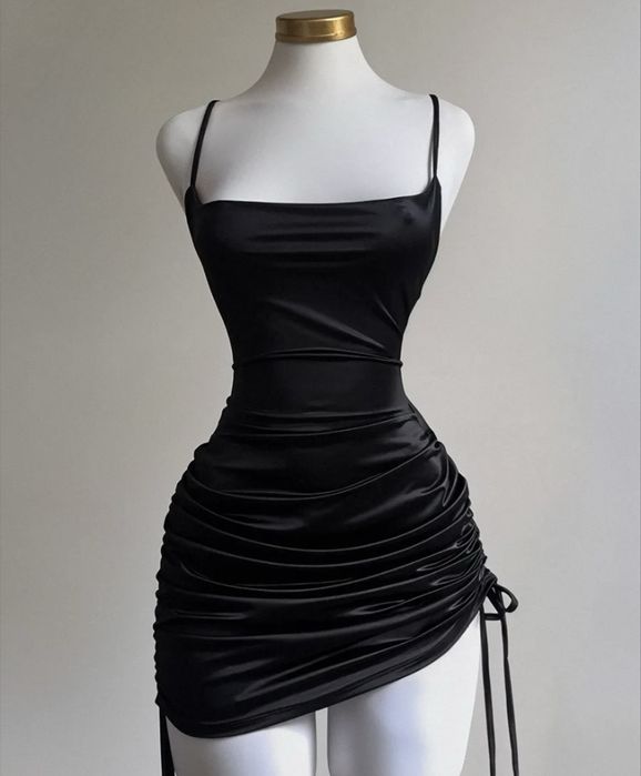 Продам новое платье