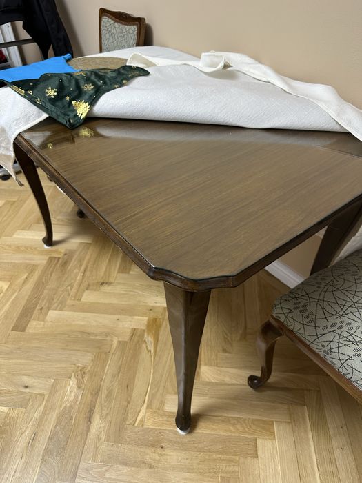 Set masa lemn masiv + scaune