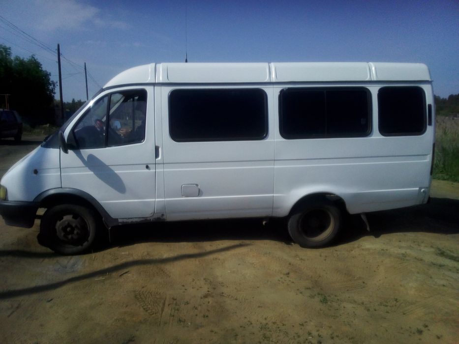 Продам газель пасажирскую