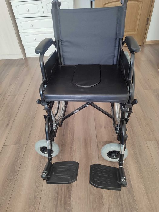 Коляска инвалидная