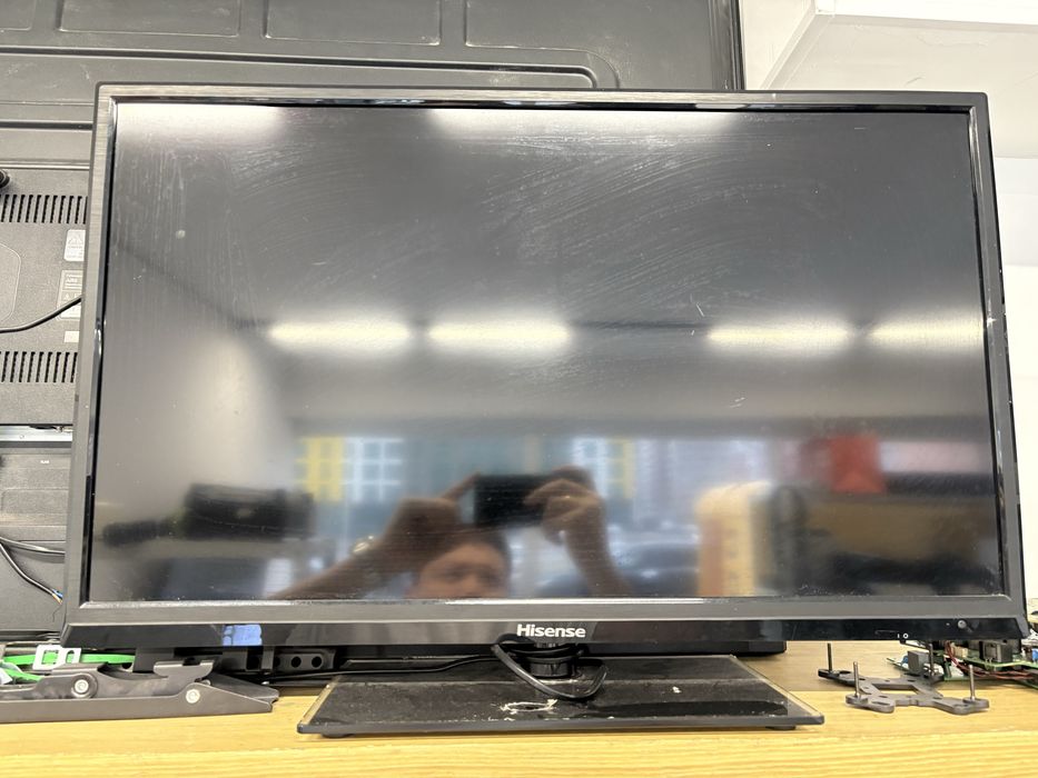 Продам телевизор Hisense