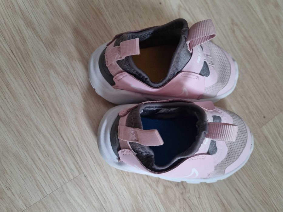 Детски маратонки Nike, размер 22