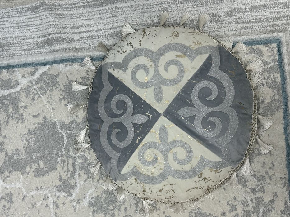 Продаю набор на Сырға салу.