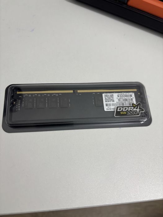 оперативная память 8gb DDR4