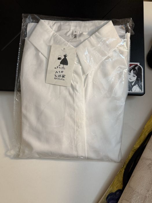 Рубашка белая с широким рукавом