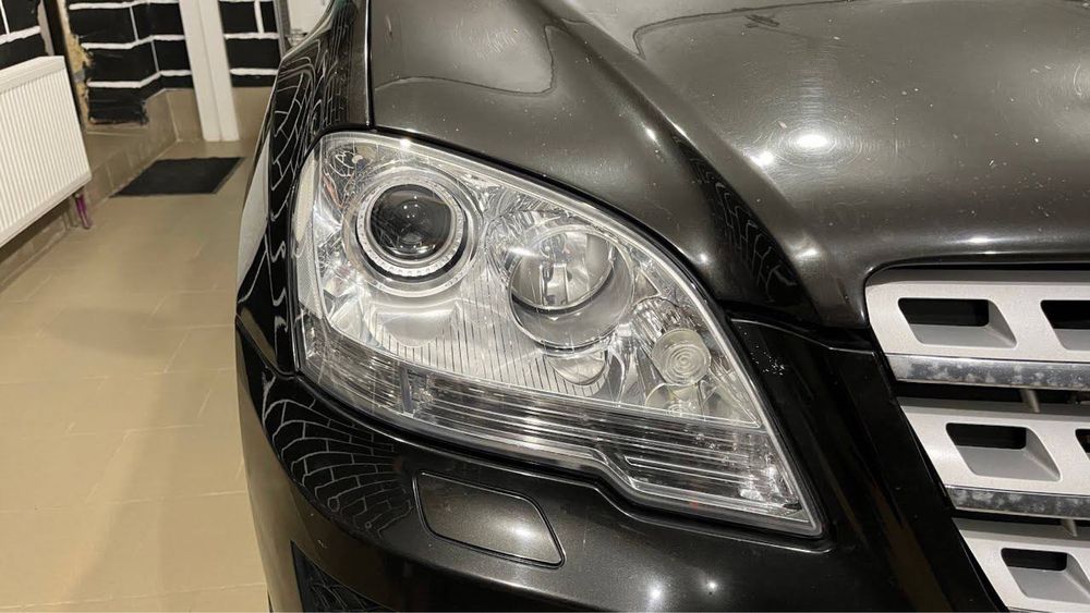 Стекла Фары Мерседес МЛ 164