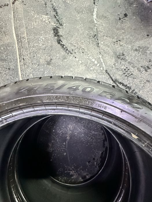 275 40 R22 pirelli scorpion SUV